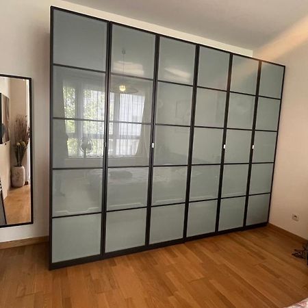 Duplex Tres Agreable Et Tres Calme Lägenhet Bryssel Exteriör bild
